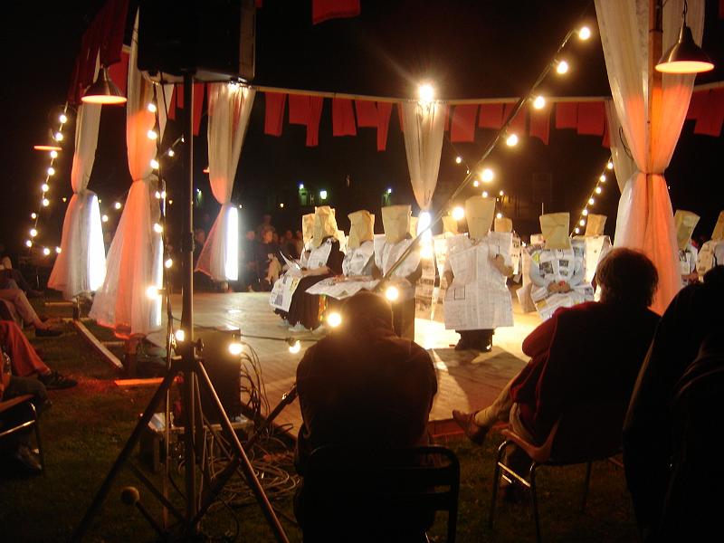 29 juin Spectacle l'Enorme clos Laperouse (007).jpg
